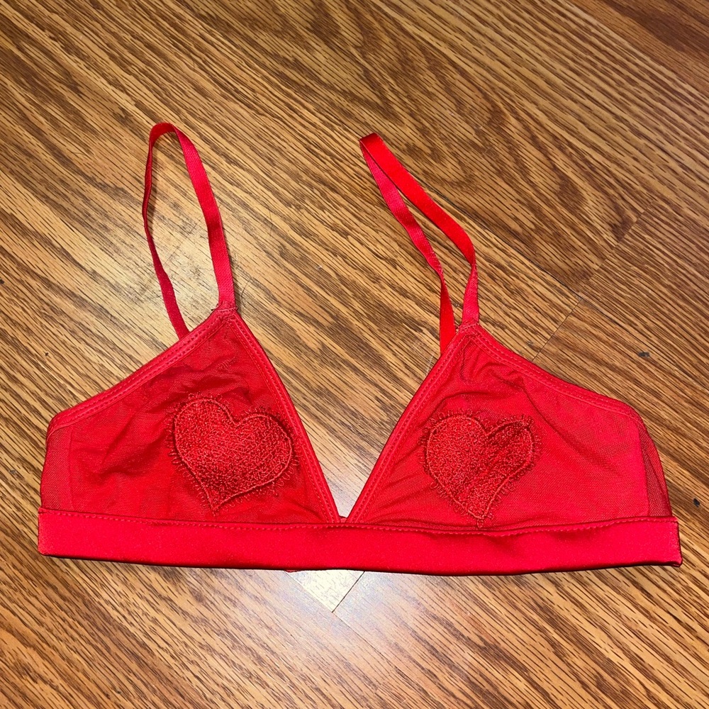 5/$25❌ FINAL CALL❌ Valentines dayy bra